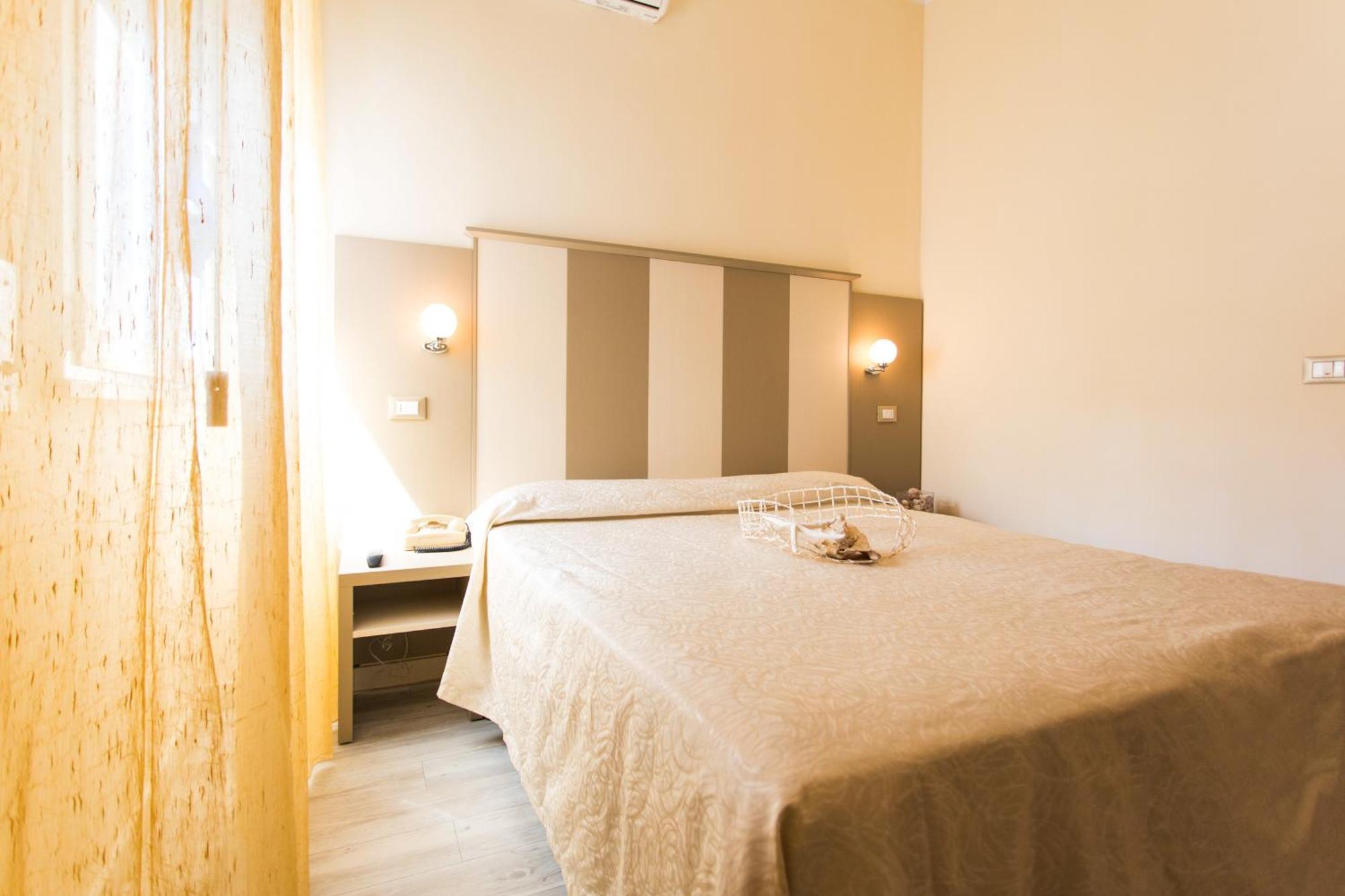 Hotel Trieste Cesenatico Chambre photo