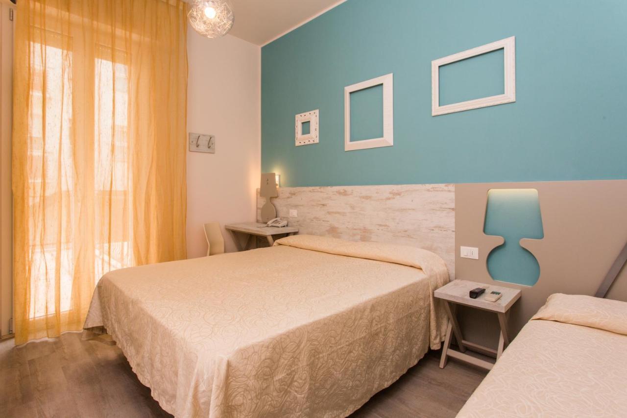 Hotel Trieste Cesenatico Chambre photo